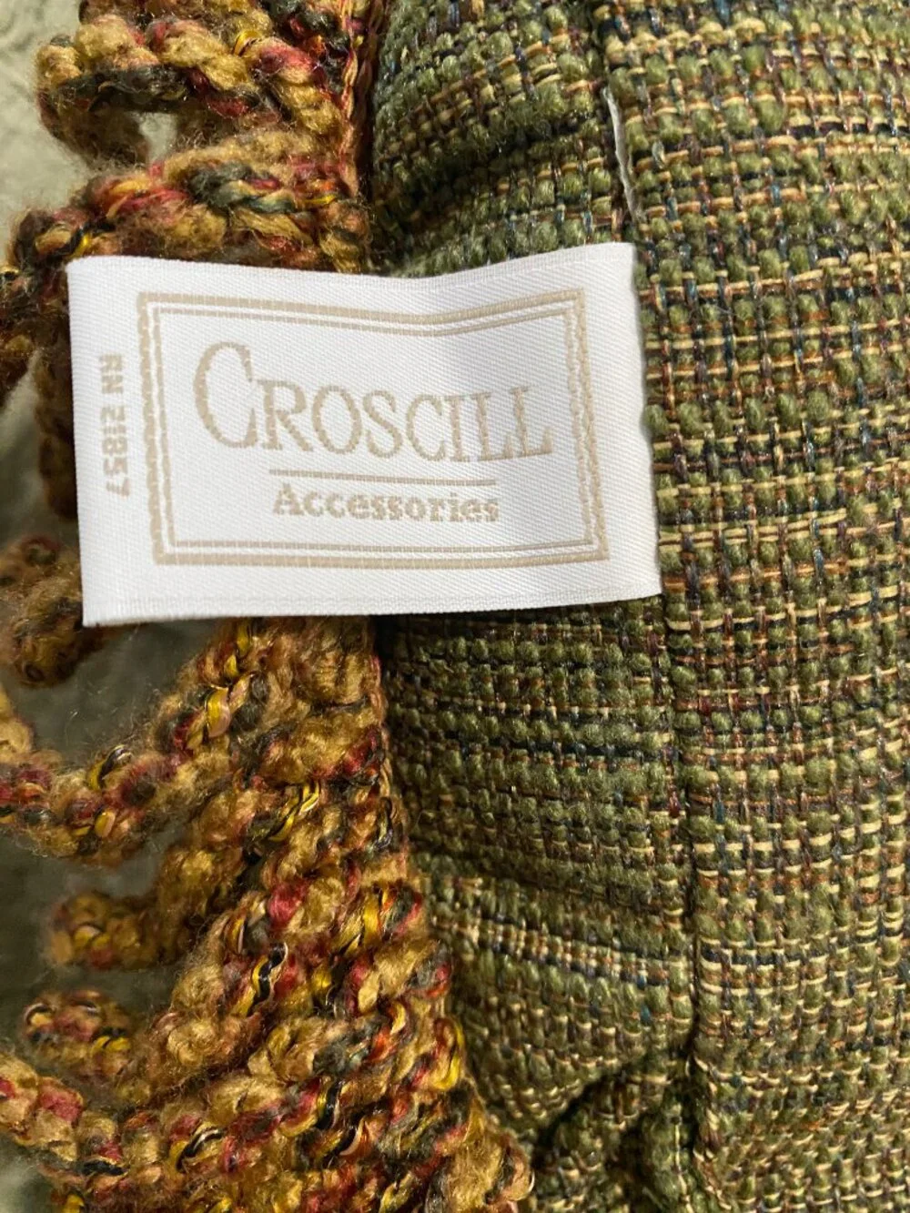 Vintage Croscill Tapestry Jacquard Accent Pillows Set (2)